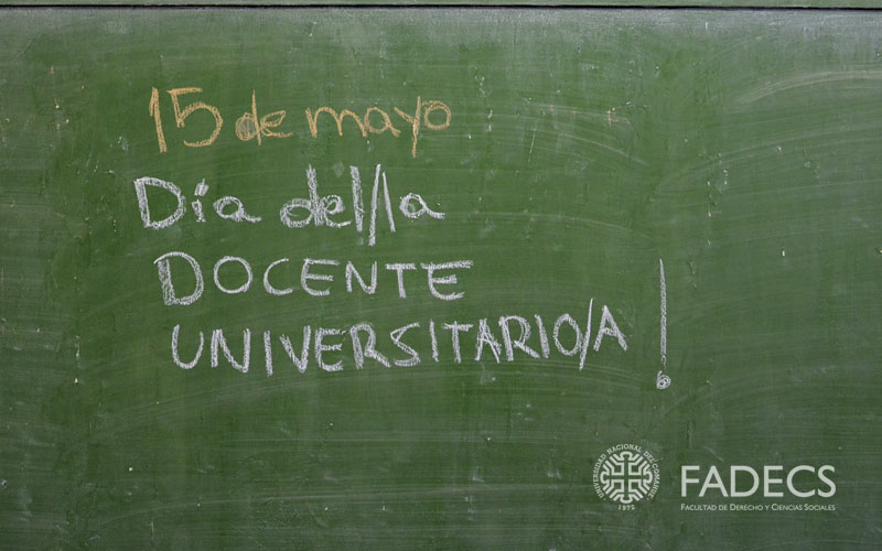 DÍA DE LOS Y LAS DOCENTES UNIVERSITARIOS/AS