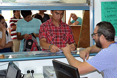 FORMACIÓN UNIVERSITARIA: LA FADECS COMIENZA LAS INSCRIPCIONES